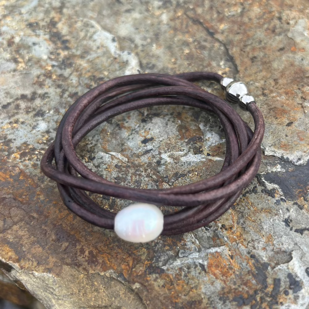 Pearl Pendant Leather Wrap Bracelet